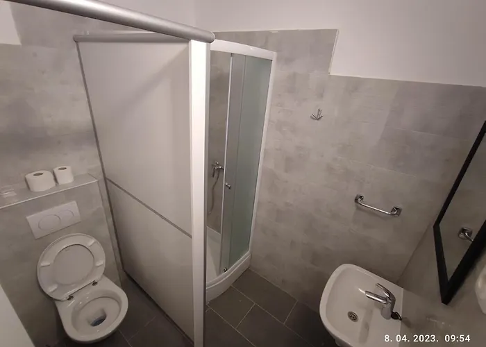 Impact House بيت شباب *